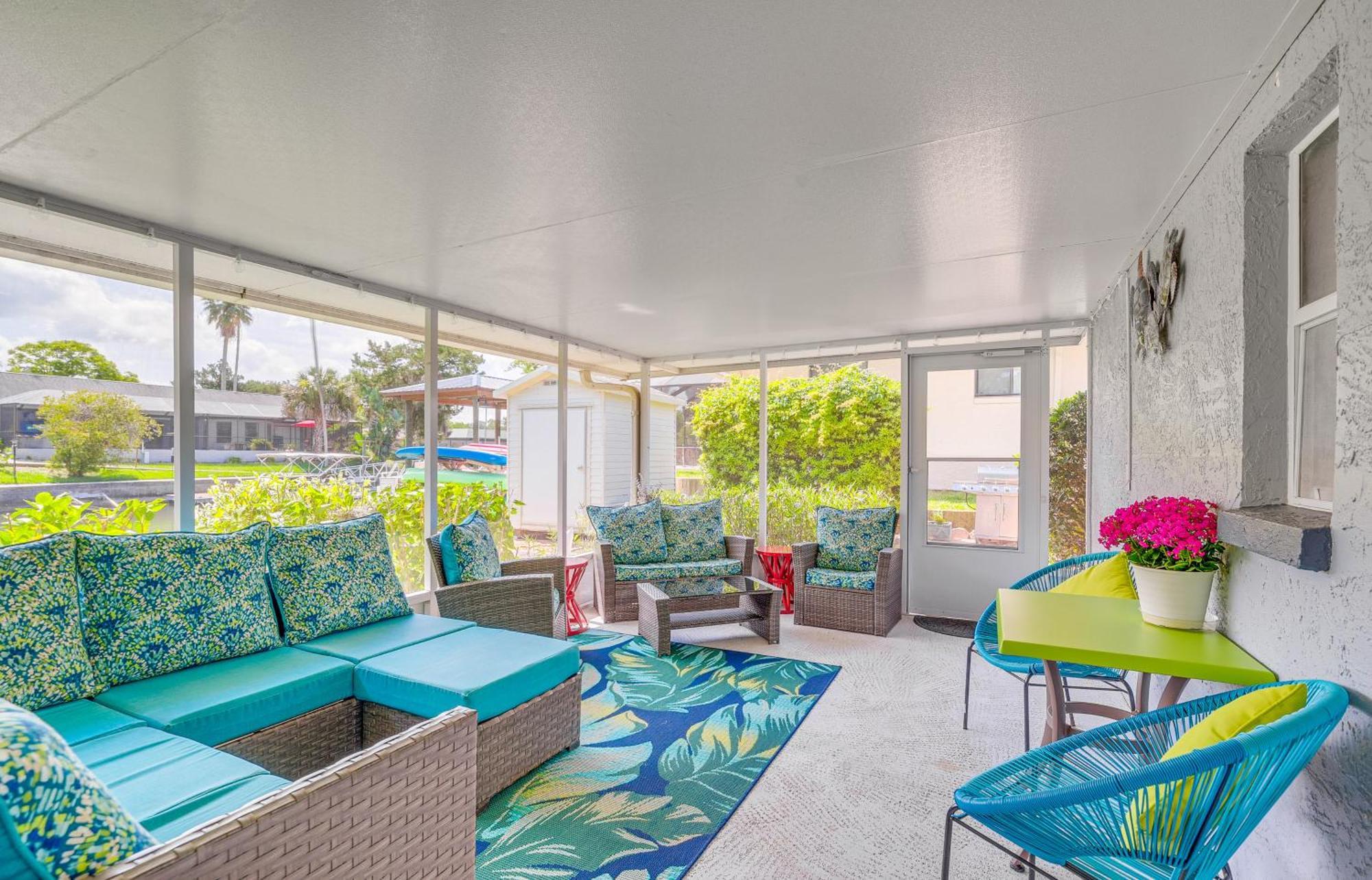 Crystal River Getaway With Dock, Kayaks And Bicycles! Eksteriør bilde